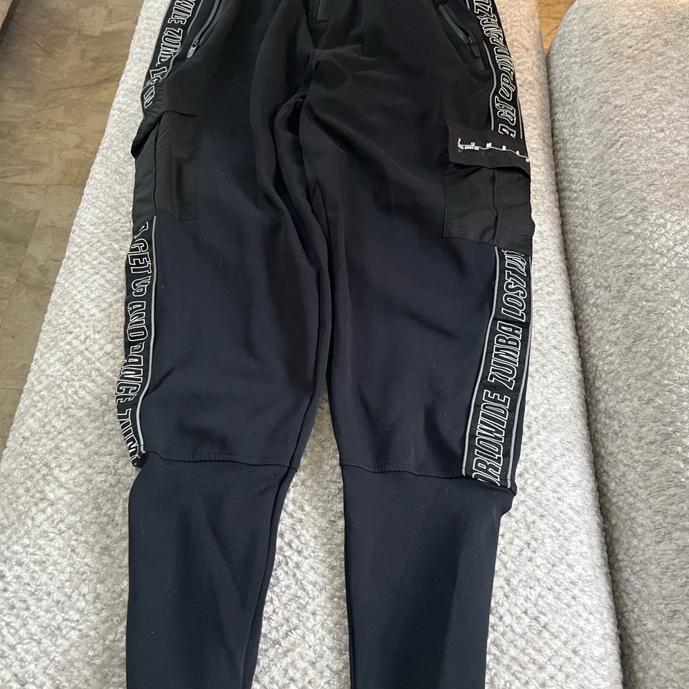 Zumba Cargo Joggers Women’s Large - Picture 2 of 4